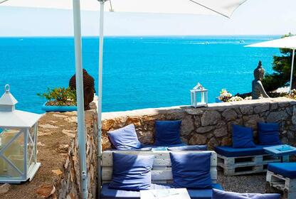 Las búsquedas de restaurantes con terrazas se duplican durante los meses de verano