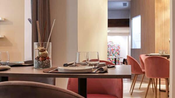 Servicio excelente, comida elaborada y local decorado con mucho encanto: un acierto seguro para el Día de la Madre