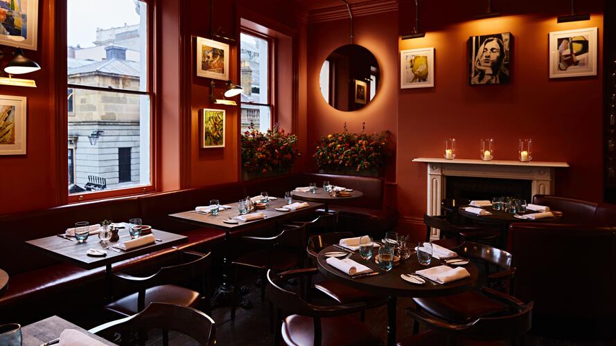 Pivot Bar & Bistro