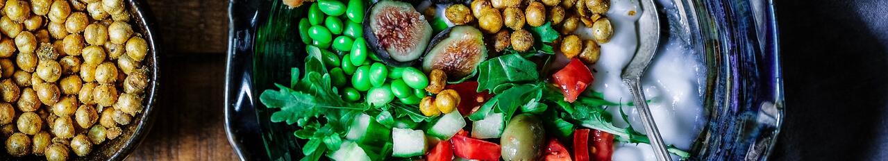 Peas, olive, chickpeas, figs, pita for a balanced meal