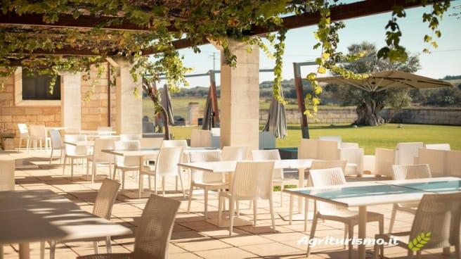 vista sala esterna - Masseria Stali