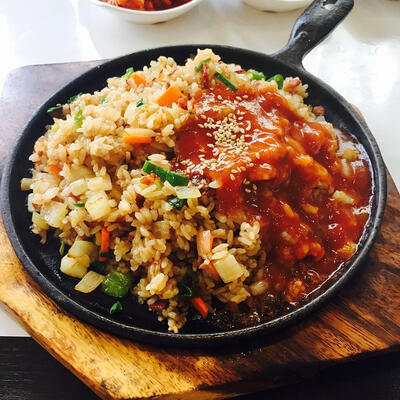 Arroz bibimbap