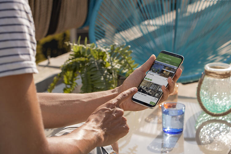 Download TheFork app