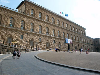 Firenze, 6 ristoranti lungarno