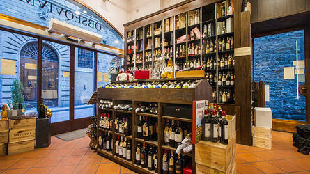 Firenze, le enoteche con cucina più amate