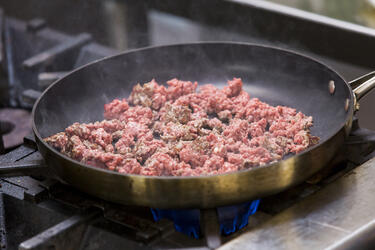 Salsicce senza carne e gatti robot, le novità dal Ces 2020